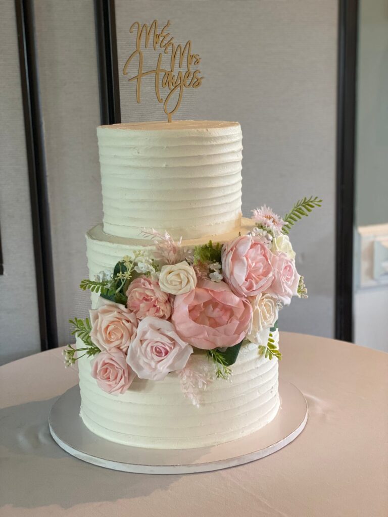 Custom wedding cake by Soul Cakes by Tanya